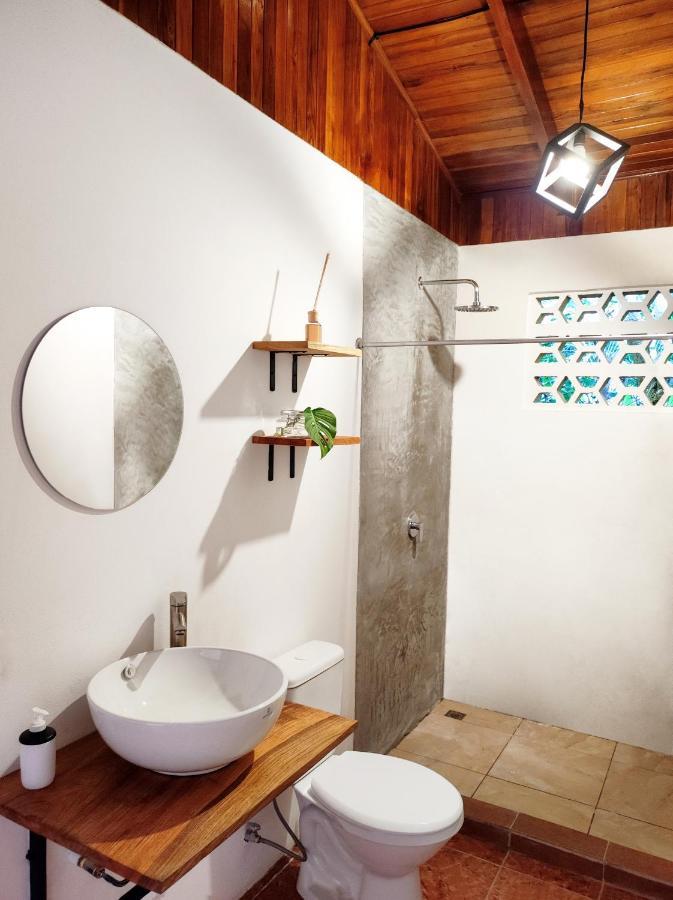 Ico Living Hostel Playa Santa Teresa  外观 照片